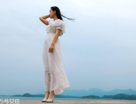 女生怎么穿搭更有氣場(chǎng)？女生氣場(chǎng)型穿搭推薦