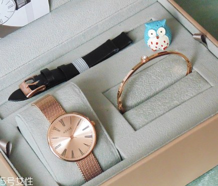 adexe手表多少錢(qián)？adexe手表正品價(jià)格