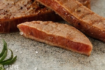 兒童牛排什么牌子好？?jī)和Ｅ拍膫€(gè)牌子好？