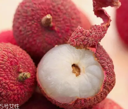 荔枝選購(gòu)技法 荔枝怎么挑？