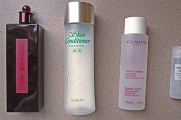 嬌韻詩(shī)和資生堂哪個(gè)好？嬌韻詩(shī)和資生堂精華哪個(gè)好