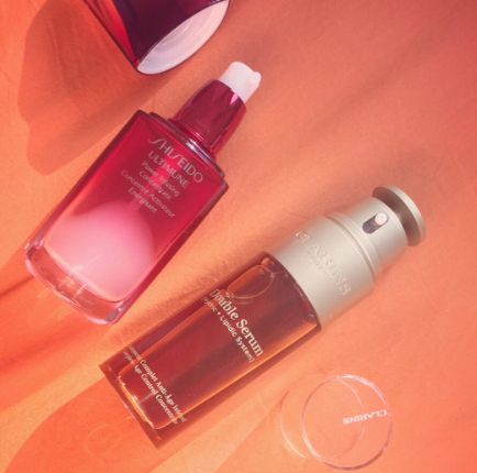 嬌韻詩(shī)和資生堂哪個(gè)好？嬌韻詩(shī)和資生堂精華哪個(gè)好