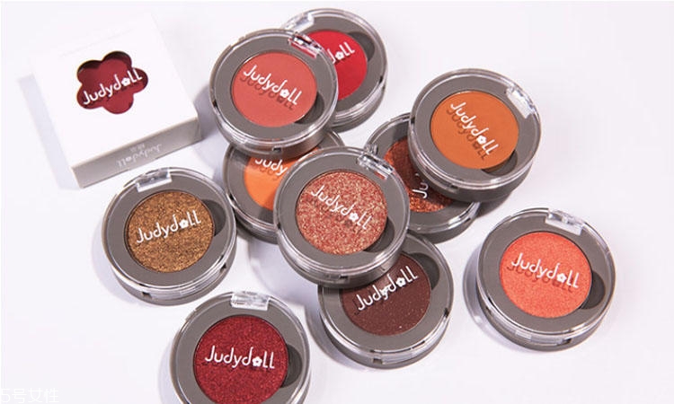 國貨眼影哪個牌子好用 國貨眼影網(wǎng)紅產(chǎn)品盤點(diǎn)