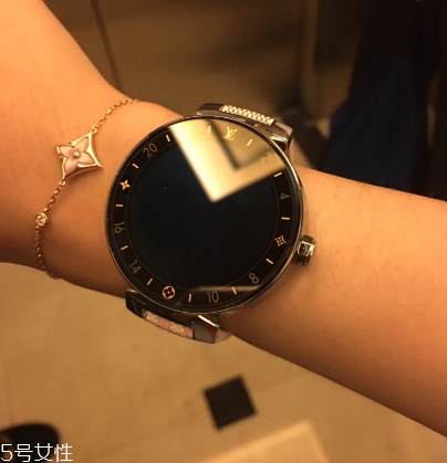 手表和手環(huán)哪個(gè)好？手表和手環(huán)有什么區(qū)別？