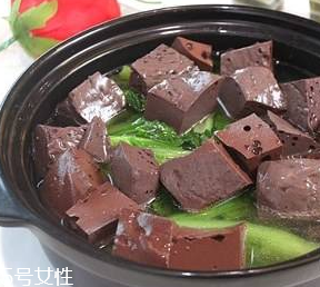 雞血能給禽流感病人吃嗎？禽流感期間能吃雞血嗎
