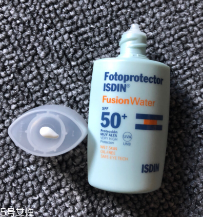 怡思丁和娜扎噴霧哪個好 怡思丁和娜扎噴霧比較分析 怡思丁和娜扎噴霧哪個好 怡思丁和娜扎噴霧比較分析