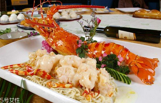 波士頓龍蝦死了還能吃嗎？死的波士頓龍蝦能吃嗎？