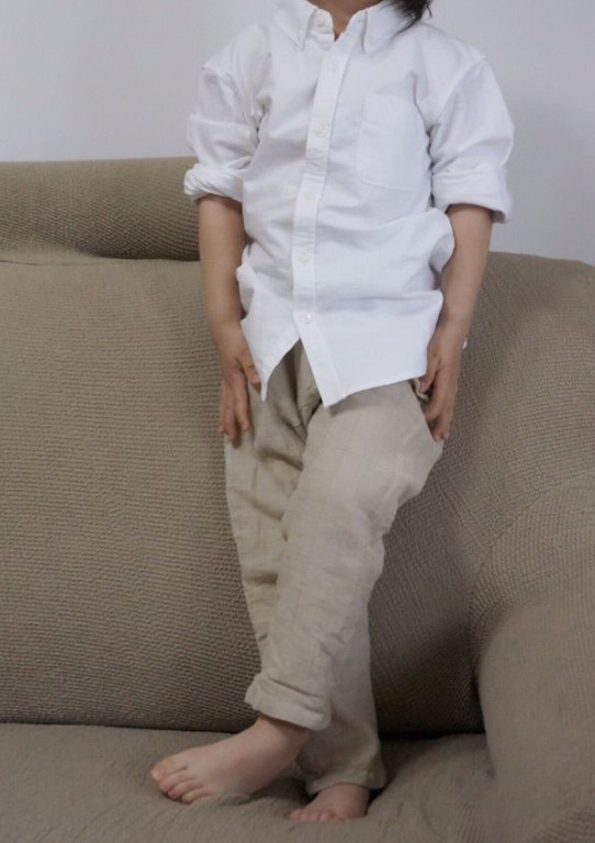 女生白襯衫配什么褲子 內(nèi)行人才懂得穿搭