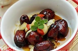 花生衣的吃法 花生衣怎么吃？