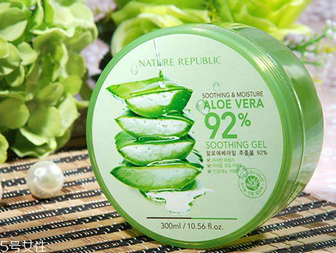 油皮能用蘆薈膠嗎？油性皮膚能用蘆薈膠嗎？