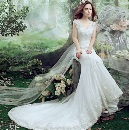 婚紗租一天多少錢？婚紗租金一般是多少？