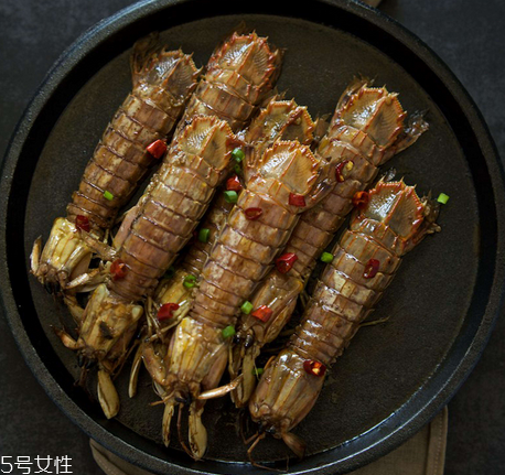 皮皮蝦能和荔枝一起吃嗎？皮皮蝦可以和荔枝同吃嗎？