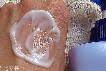 乳液拉絲說明什么？可以拉絲的乳液好不好？