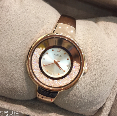 阿吉豆手表多少錢？阿吉豆手表什么價位？