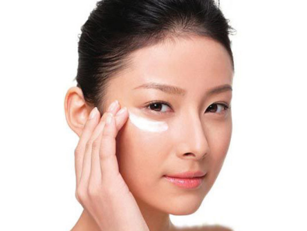 眼霜分年齡嗎？眼霜使用分年齡段嗎？