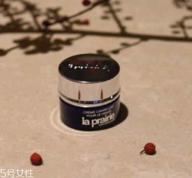 眼霜開封后保質(zhì)期多久？眼霜開封多久不能用？