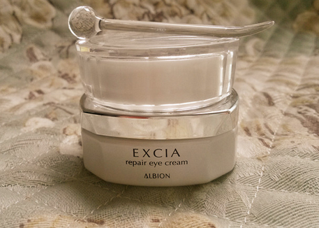 眼霜可以增長睫毛嗎？眼霜可以讓睫毛變長嗎？