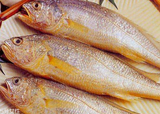 黃花魚去鱗嗎？黃花魚去內(nèi)臟嗎？
