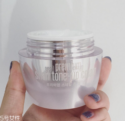 素顏霜晚上可以不洗嗎？素顏霜不洗有副作用嗎？
