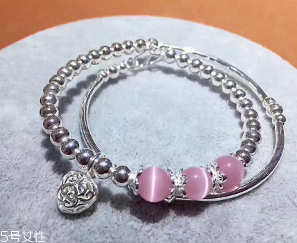 貓眼石有什么寓意？貓眼石的寓意是什么？