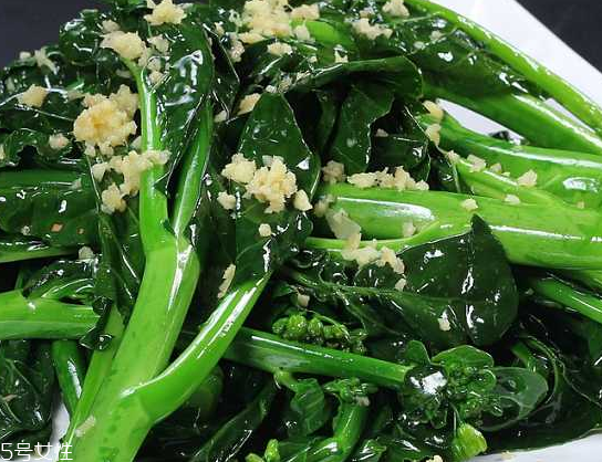 芥蘭和菜苔的區(qū)別 怎么區(qū)分芥蘭和菜苔 芥蘭和菜苔的區(qū)別 怎么區(qū)分芥蘭和菜苔