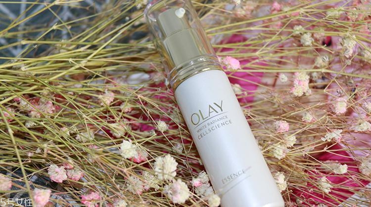 olay水感透白系列與水感透白臻粹系列哪個(gè)好？什么區(qū)別？