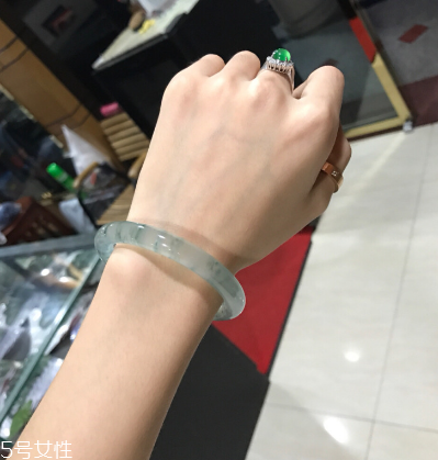 手鐲16號是多大？手鐲16號內(nèi)徑有多少厘米？