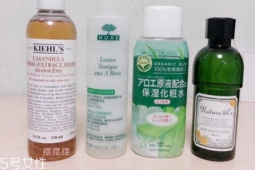 化妝水能涂眼部嗎？眼部可以涂化妝水嗎？