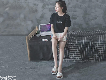 夏天穿什么涼鞋舒服？夏天適合穿什么涼鞋？
