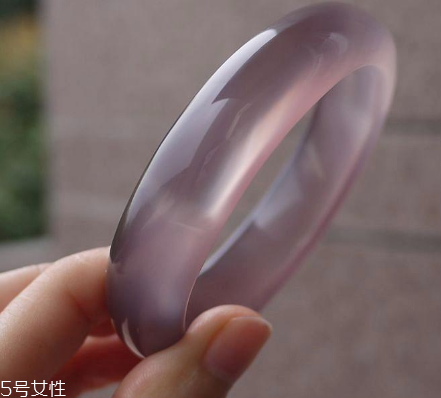 玉髓手鐲有什么好處？玉髓手鐲的功效