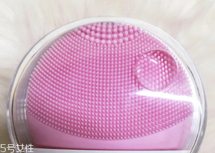 luna和飛利浦潔面儀哪個(gè)好？luna和飛利浦潔面儀對(duì)比