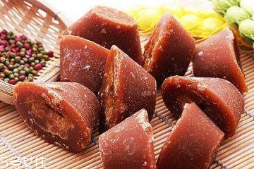 紅糖面膜可以去黑頭嗎？紅糖面膜加什么去黑頭？