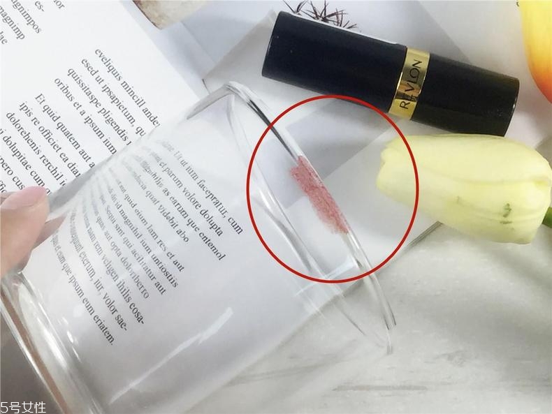 露華濃525是什么色？露華濃525適合黃皮嗎？