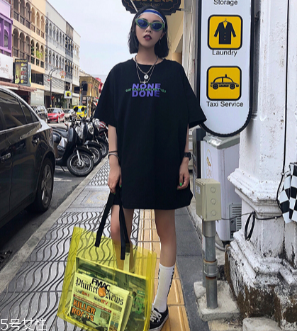 夏天買(mǎi)衣服注意什么？三大原則不能忽略