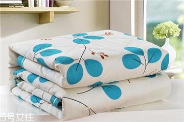 空調(diào)被發(fā)黃怎么辦？教你幾招瞬間洗白