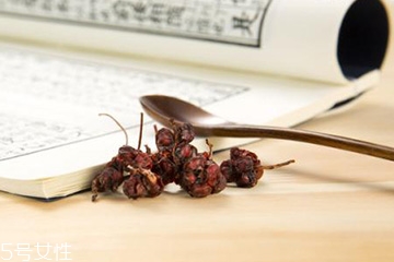 刺五加能給孕婦吃嗎？孕婦能吃刺五加嗎？