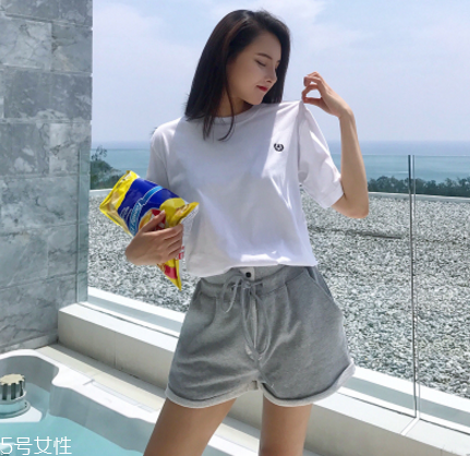 不會穿衣服搭配怎么辦？有這三樣就夠了