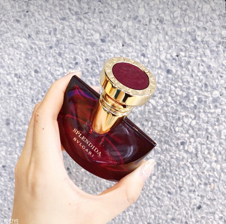 寶格麗醉美蘭香好聞嗎 香調(diào)十分優(yōu)雅大氣 寶格麗醉美蘭香好聞嗎 香調(diào)十分優(yōu)雅大氣