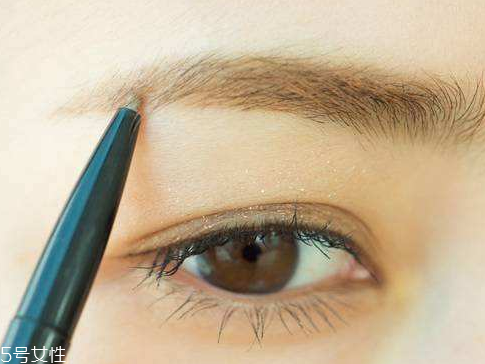 眉筆防水效果怎么檢測(cè) 防水防汗能力是必須的 眉筆防水效果怎么檢測(cè) 防水防汗能力是必須的