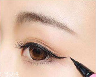 眼線筆為什么會干 是這個原因 眼線筆為什么會干 是這個原因