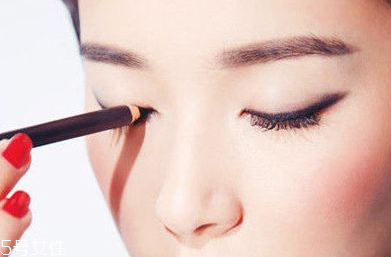 眼線筆為什么畫不出來 可能是這個原因 眼線筆為什么畫不出來 可能是這個原因