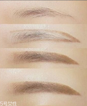 眉筆和眉粉哪個(gè)更適合新手 眉筆和眉粉哪個(gè)更適合新手