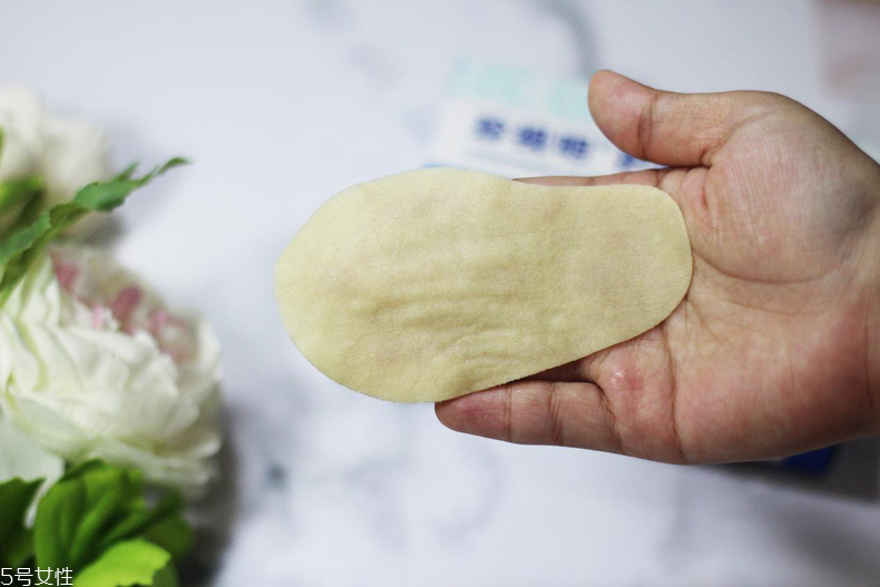 珍視明護眼貼有用嗎 給眼睛來一片面膜吧 珍視明護眼貼有用嗎 給眼睛來一片面膜吧