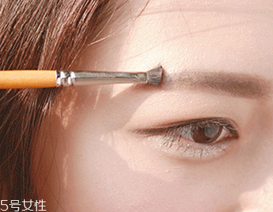 紋眉二次補(bǔ)色也掉痂嗎 確實是這樣