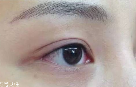 美瞳線要補色嗎 這個是需要的 美瞳線要補色嗎 這個是需要的