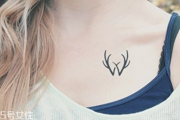 紋身應(yīng)該注意哪些事項(xiàng) 這些都要注意 紋身應(yīng)該注意哪些事項(xiàng) 這些都要注意