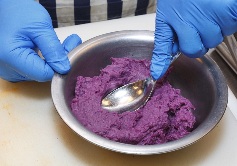 紅薯泥怎么做好吃 速成香甜紅薯泥 紅薯泥怎么做好吃 速成香甜紅薯泥