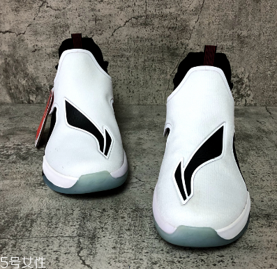 李寧馭帥12測評 性價(jià)比超高的實(shí)戰(zhàn)鞋