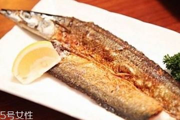 秋刀魚為什么沒(méi)有活的 生活習(xí)性使然