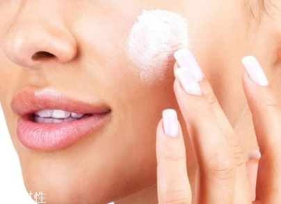 混合性皮膚用什么去角質(zhì)產(chǎn)品 t區(qū)和兩頰要分開 混合性皮膚用什么去角質(zhì)產(chǎn)品 t區(qū)和兩頰要分開